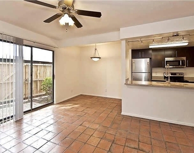 5909 Birchbrook Drive - Photo Thumbnail 8