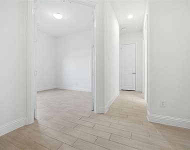 208 Sequoia Drive - Photo Thumbnail 31