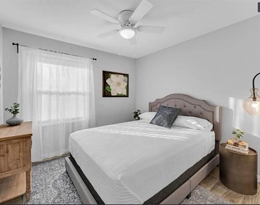 13506 Castleton Drive - Photo Thumbnail 19