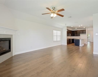 4541 Conrad Avenue - Photo Thumbnail 11
