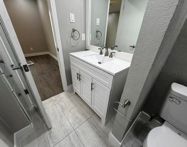 15919 Stillwood Street - Photo Thumbnail 7