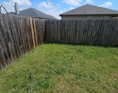 1928 Alanbrook Drive - Photo Thumbnail 17