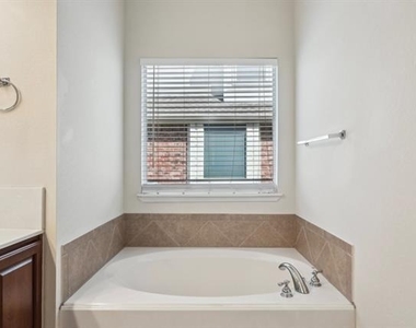 1280 Seymour Drive - Photo Thumbnail 23