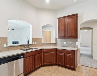 1280 Seymour Drive - Photo Thumbnail 8