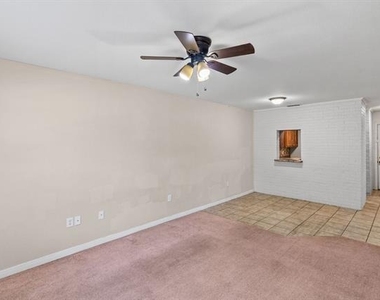 1220 Texas Street - Photo Thumbnail 13