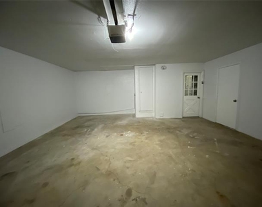 307 Wildwood Lane - Photo Thumbnail 30