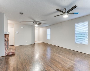 541 Hertford Street - Photo Thumbnail 2