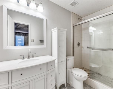 541 Hertford Street - Photo Thumbnail 9