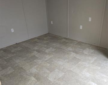 3901 County Road 317 - Photo Thumbnail 1