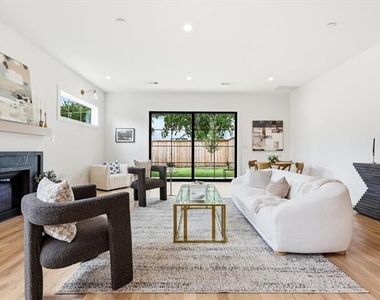 4525 Hopkins Avenue - Photo Thumbnail 2