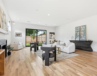 4525 Hopkins Avenue - Photo Thumbnail 3