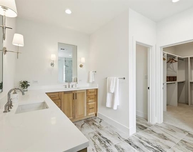 4525 Hopkins Avenue - Photo Thumbnail 15