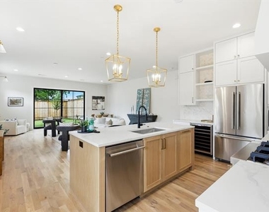 4525 Hopkins Avenue - Photo Thumbnail 6