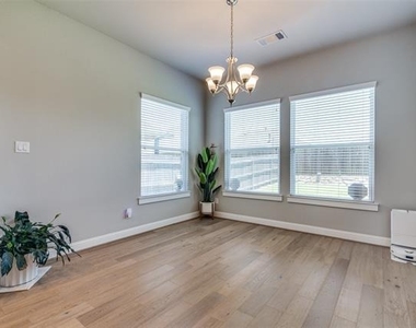 268 Cisco Trail - Photo Thumbnail 18
