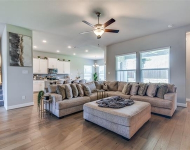268 Cisco Trail - Photo Thumbnail 7