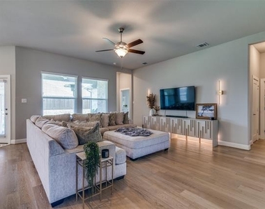 268 Cisco Trail - Photo Thumbnail 6