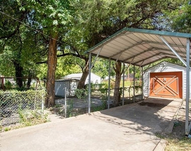 3323 W Clarendon Drive - Photo Thumbnail 22