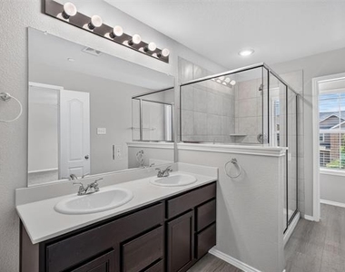 2420 Canongate Drive - Photo Thumbnail 19