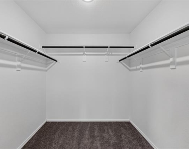2420 Canongate Drive - Photo Thumbnail 22
