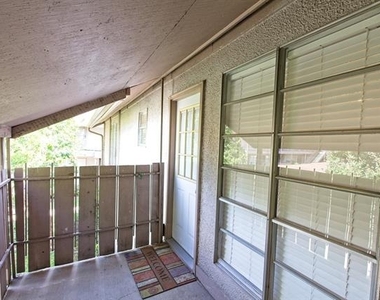 10590 High Hollows Drive - Photo Thumbnail 36