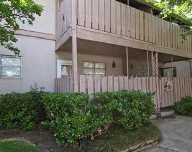 10590 High Hollows Drive - Photo Thumbnail 33