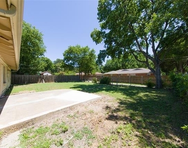 428 Apollo - Photo Thumbnail 24