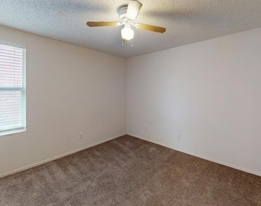 603 Ambarella Street - Photo Thumbnail 13