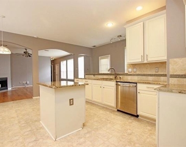 4251 Millview Lane - Photo Thumbnail 6