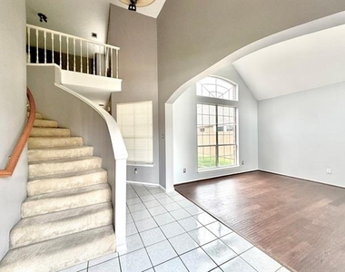 4251 Millview Lane - Photo Thumbnail 10