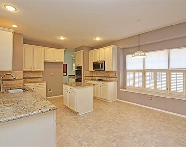 4251 Millview Lane - Photo Thumbnail 5