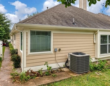 5005 Cassidy Lane - Photo Thumbnail 25