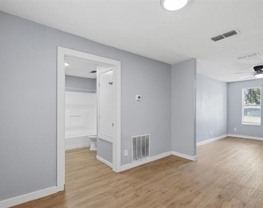 615 W Coffin Street - Photo Thumbnail 20