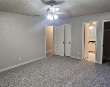 1824 Holly Oak Street - Photo Thumbnail 22