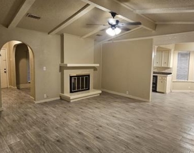 1824 Holly Oak Street - Photo Thumbnail 17