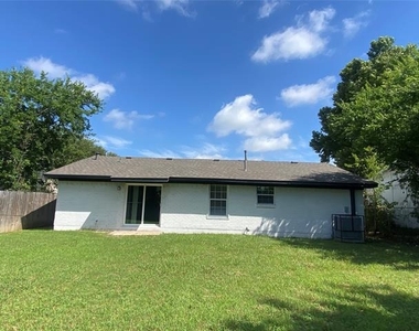 3522 Tioga Street - Photo Thumbnail 15