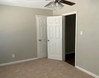 3522 Tioga Street - Photo Thumbnail 13