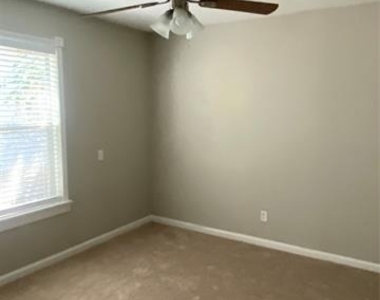 3522 Tioga Street - Photo Thumbnail 10