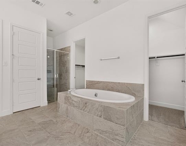 2933 Eccleston Street - Photo Thumbnail 22