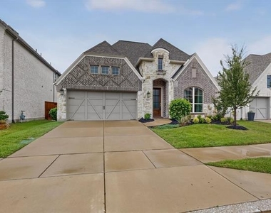 2933 Eccleston Street - Photo Thumbnail 2