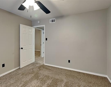 4161 Heartstone Drive - Photo Thumbnail 11