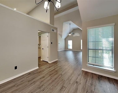 4161 Heartstone Drive - Photo Thumbnail 6