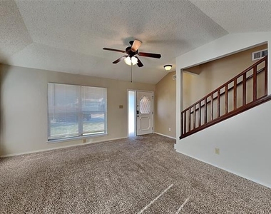 1716 Stoneway Drive - Photo Thumbnail 2