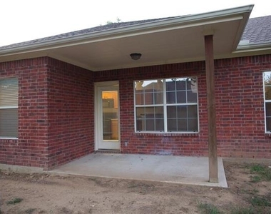 2410 South Forest Hill - Photo Thumbnail 26