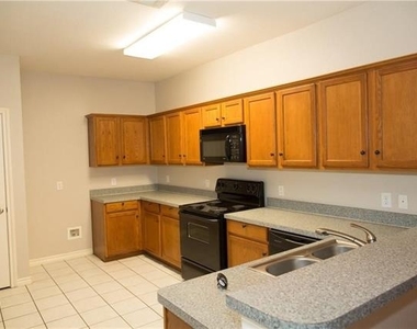 2410 South Forest Hill - Photo Thumbnail 16