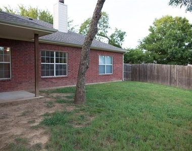 2410 South Forest Hill - Photo Thumbnail 27