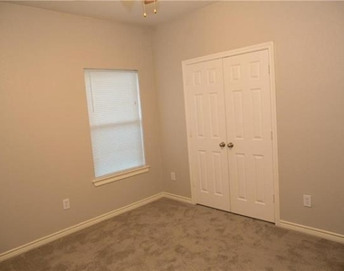 2410 South Forest Hill - Photo Thumbnail 23