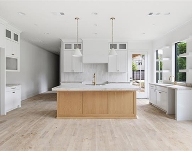 3513 Westminster Avenue - Photo Thumbnail 4