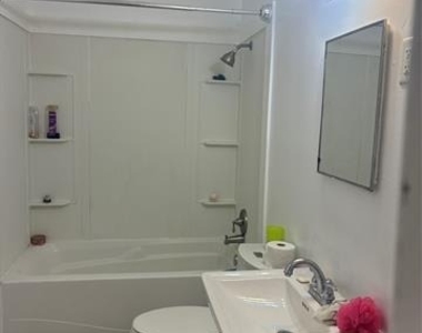 4615 Voss Drive - Photo Thumbnail 7