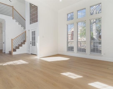 7524 Aberdon Road - Photo Thumbnail 8