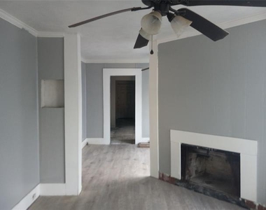 1435 Natalie Street - Photo Thumbnail 3